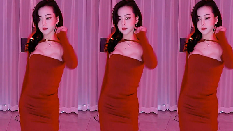 [主播]虎牙直播沪娱子悦会员群热舞合集[8V/1.5G]