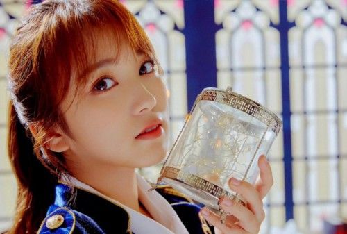 Nako Yabuki矢吹奈子隶属哪个女团成员？为何被称赞像小精灵一般可爱？