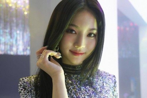 ISA李彩煐隶属哪个女团成员？拥有何种独特奇妙魅力？散发着怎样氛围？