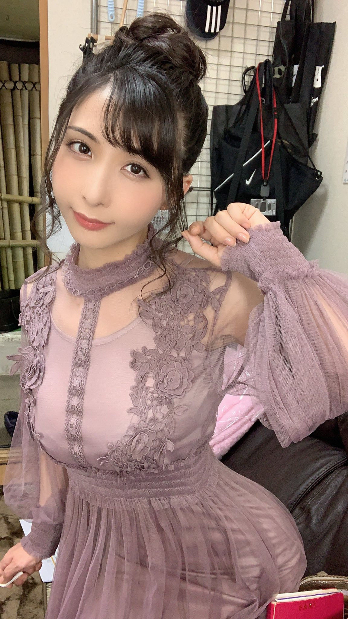 晶艾丽(晶エリー)退休回家养身体去了