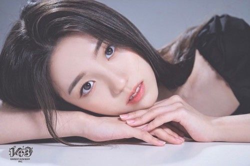 Kang Ye Seo姜睿序隶属哪个女团成员？怎样实力被评价为颇有潜力偶像？