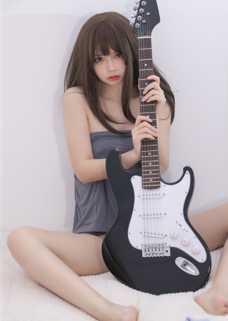 疯猫ss – NO.149 2022夏日限定A本 吉他妹妹 裙子[20P-318MB]