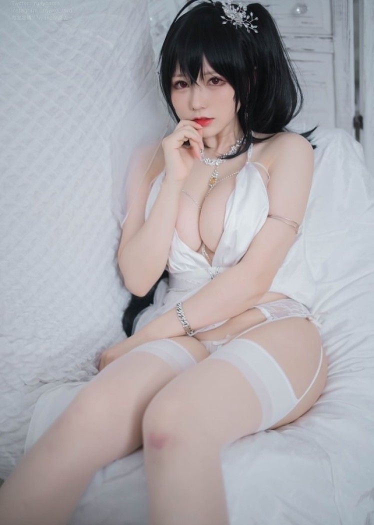 Nyako喵子 – NO.043 大凤纯白婚纱[62P-236MB]