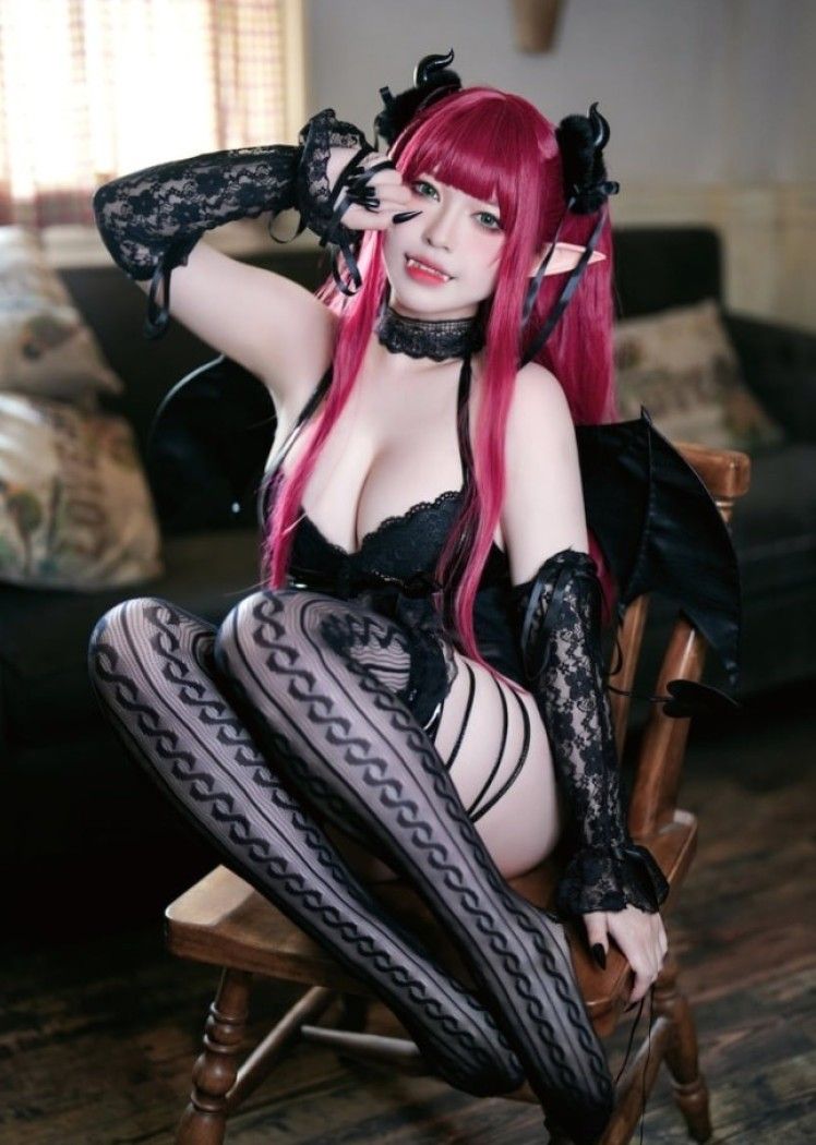 半半子 – NO.64 小恶魔利兹 [62P2V-715MB]