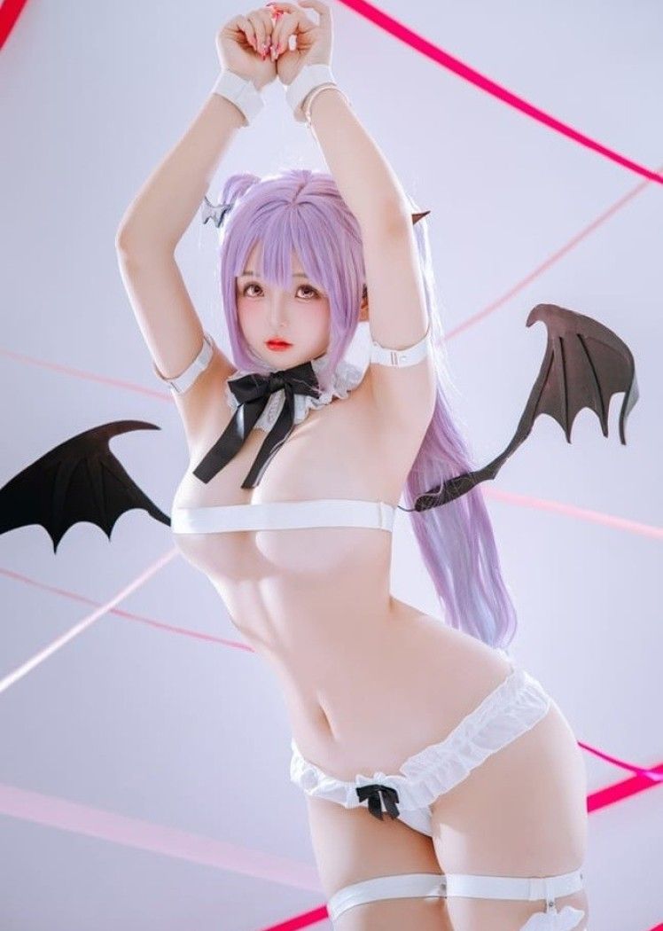 您的蛋蛋 – NO.038 尾随[83P1V-2.36GB]