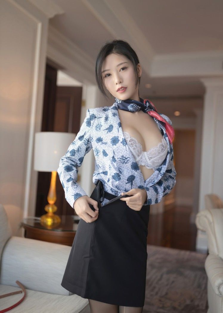 抖娘-利世 – NO.071[XiuRen秀人网] NO.4430[79+1P/739M]