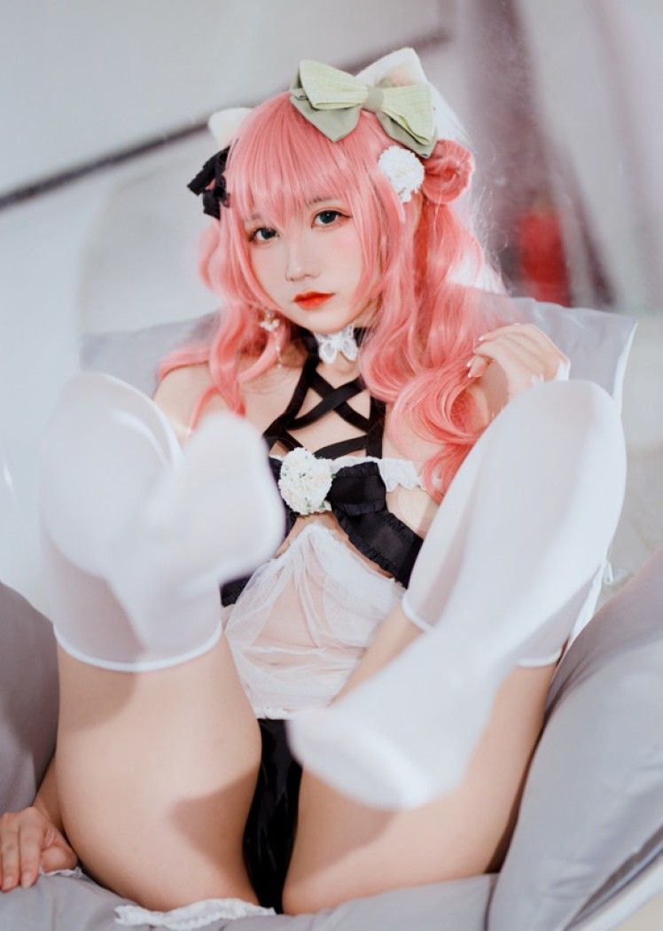 九曲Jean – NO.111 粉发妹妹 (正片+自拍)[46P/278MB]