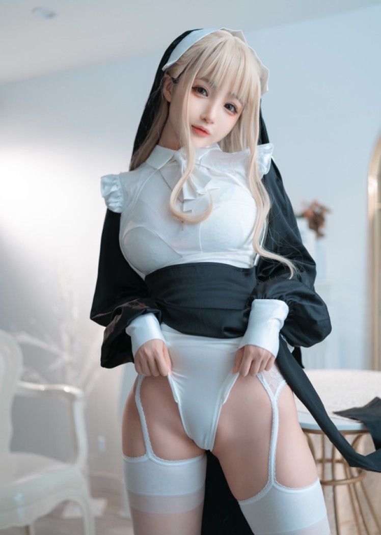 桜井宁宁 – NO.037 修女[41P/283MB]