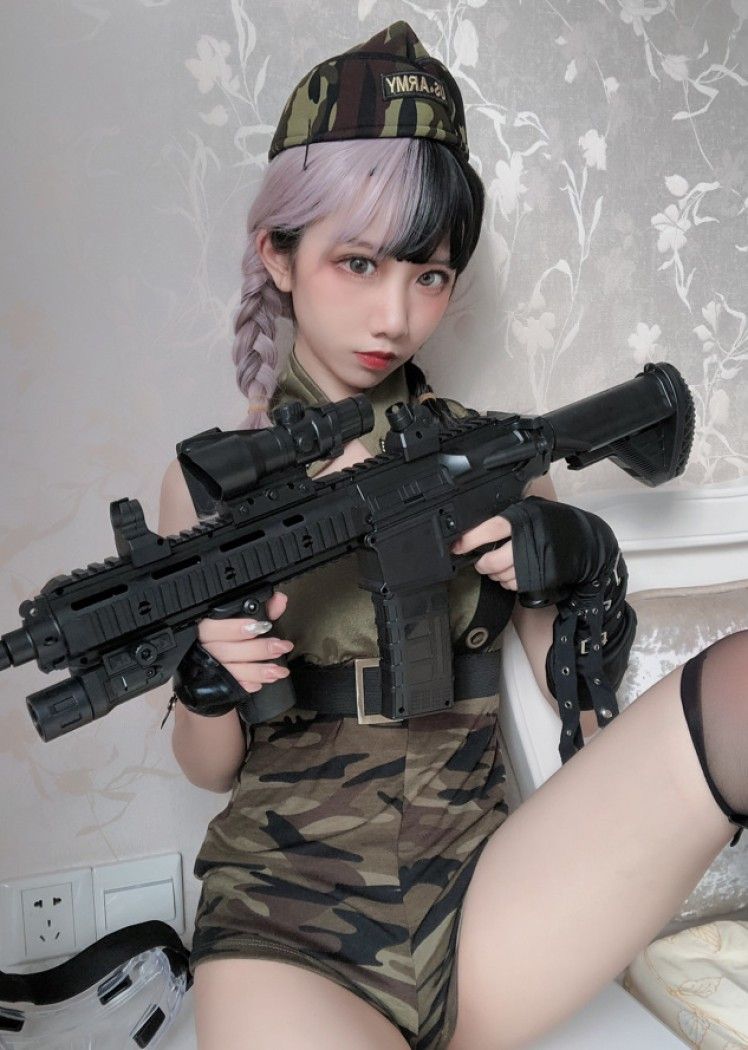 果咩酱w – NO.019 战地甜心[21P5V/129MB]