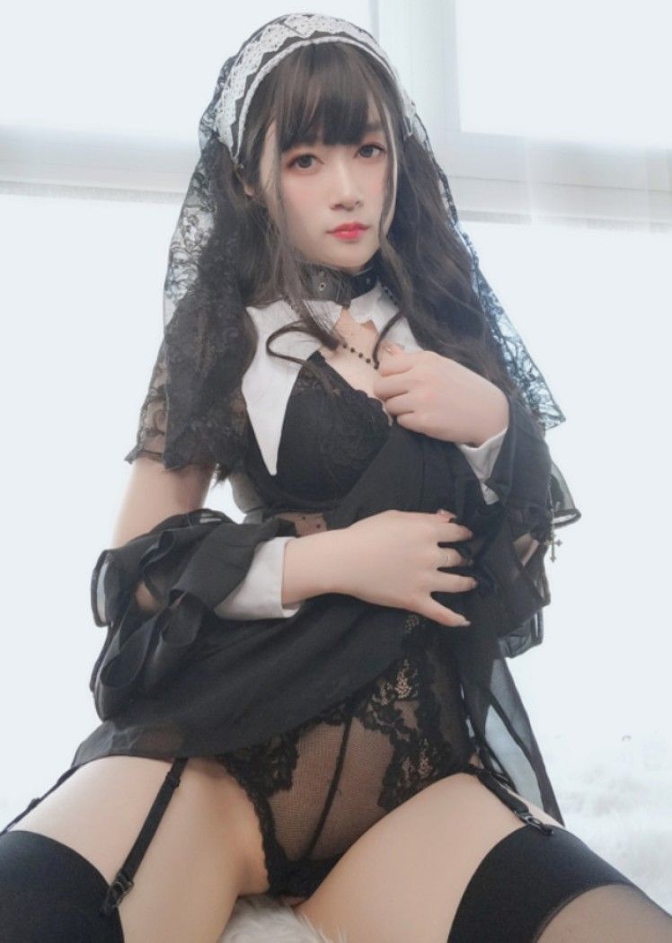 白银81 – NO.61 蕾丝修女[86P7V/833MB]