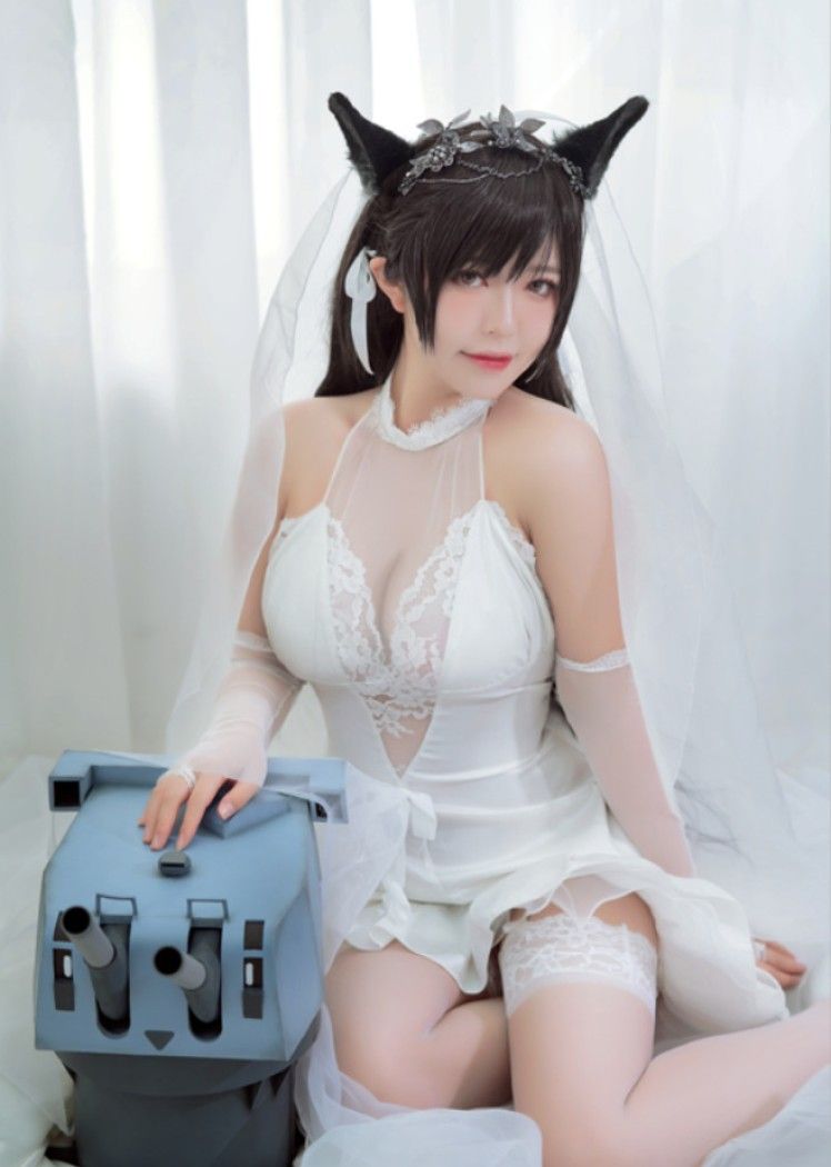 半半子 – NO.007 爱宕花嫁[30P/1V/160MB]