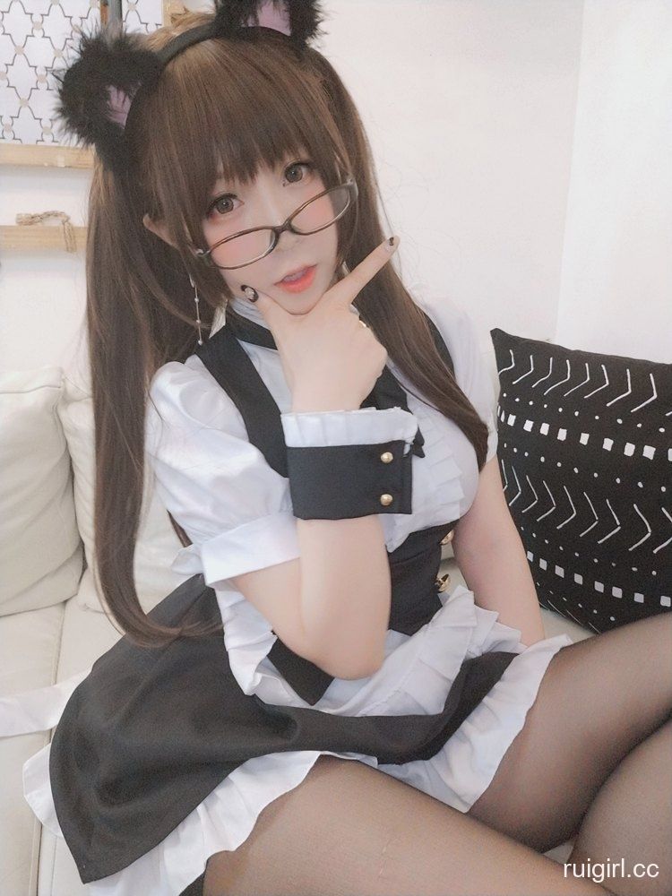 微博红人@软妹摇摇乐 女仆装 【59P】-【爱主播】