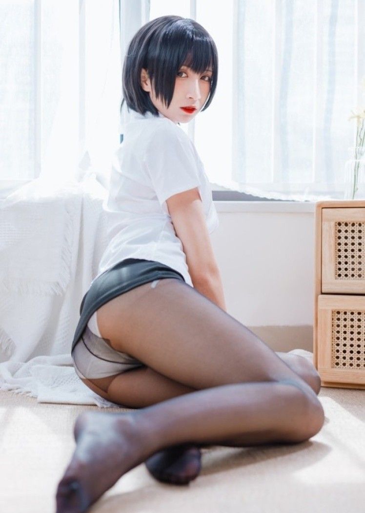 贝儿酱Miki – OL装 [31P-289MB]