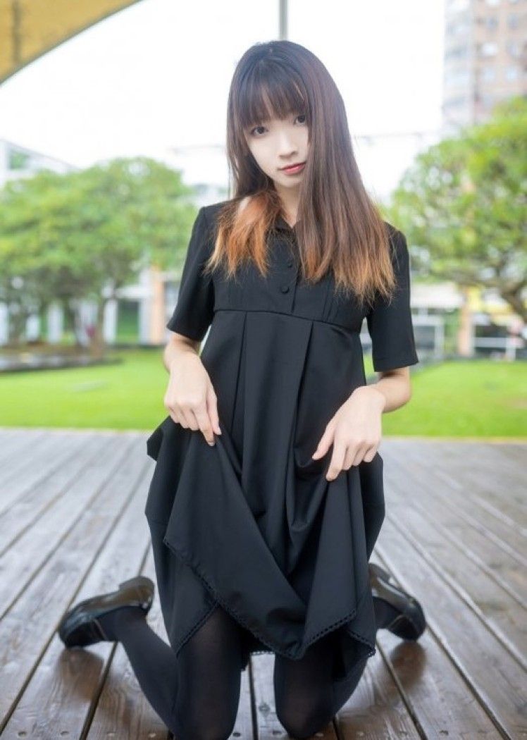 [喵糖映画]VOL.423 黑裙黑袜[35P/254MB]