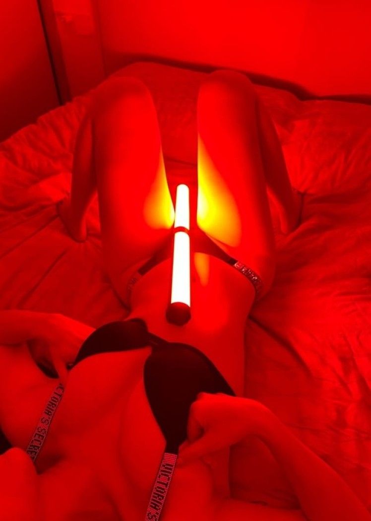 [微密圈]铁锤姐姐 – 黑与红[31P7V-264M]