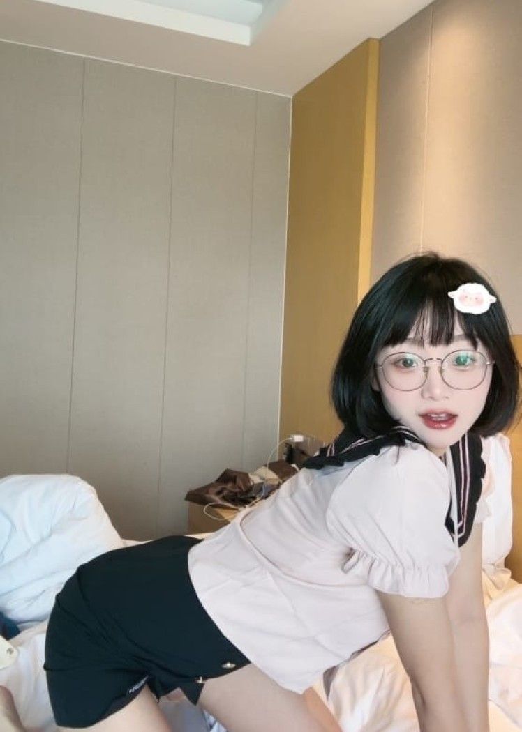 [微密圈]胜利的小生活 – JK系列 [16P-66M]