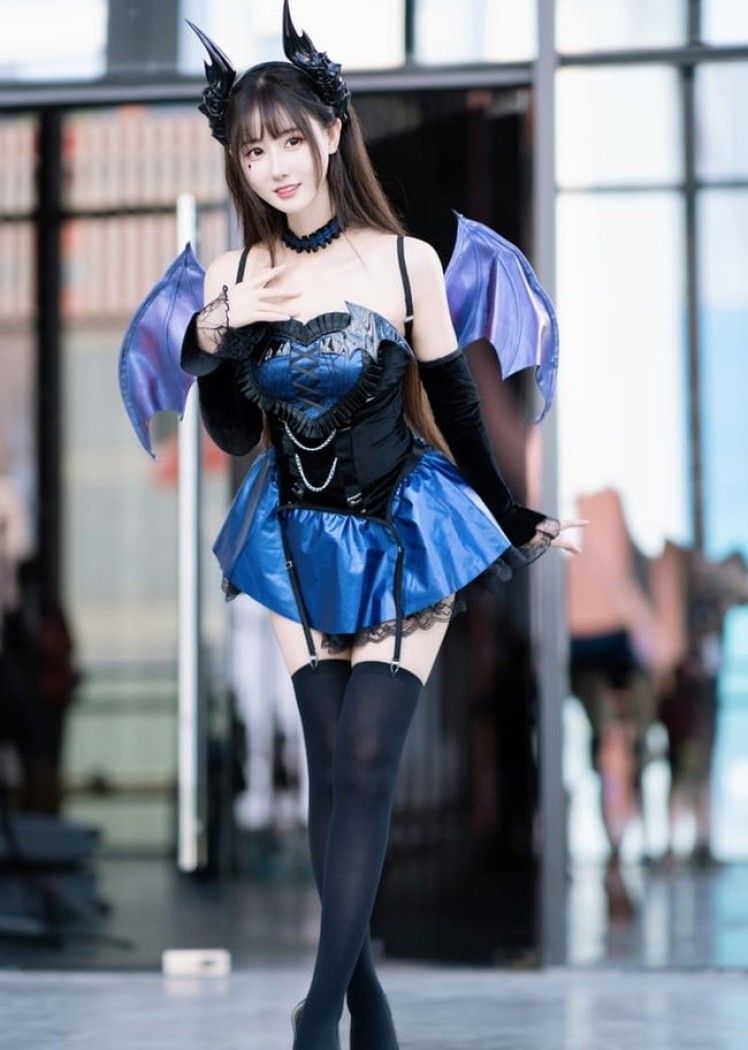 羽生三未 NO.13 小恶魔 漫展返图 [12P-132M]