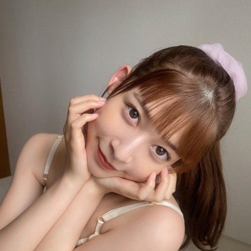 Yura染野有来是来自哪里的甜美系女演员？她在哪一年参加杂志选美出道？