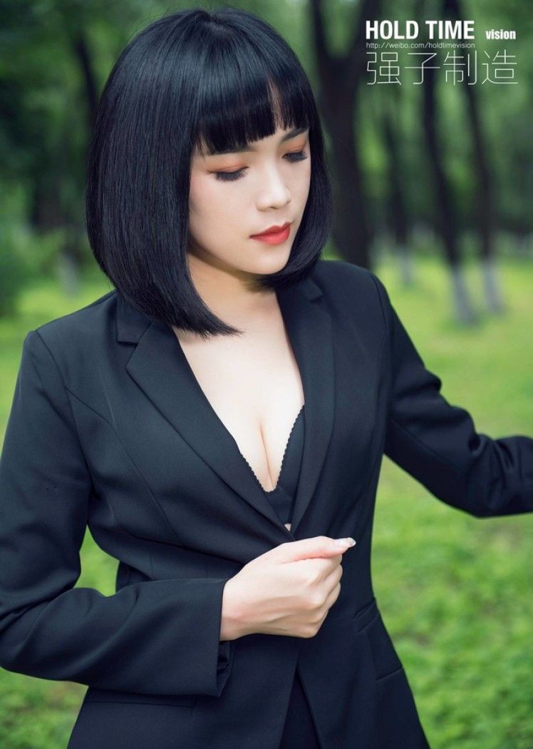 [Ligui丽柜]2022.03.10 《紧缚-密林深处》玉儿[103+1P/115MB]