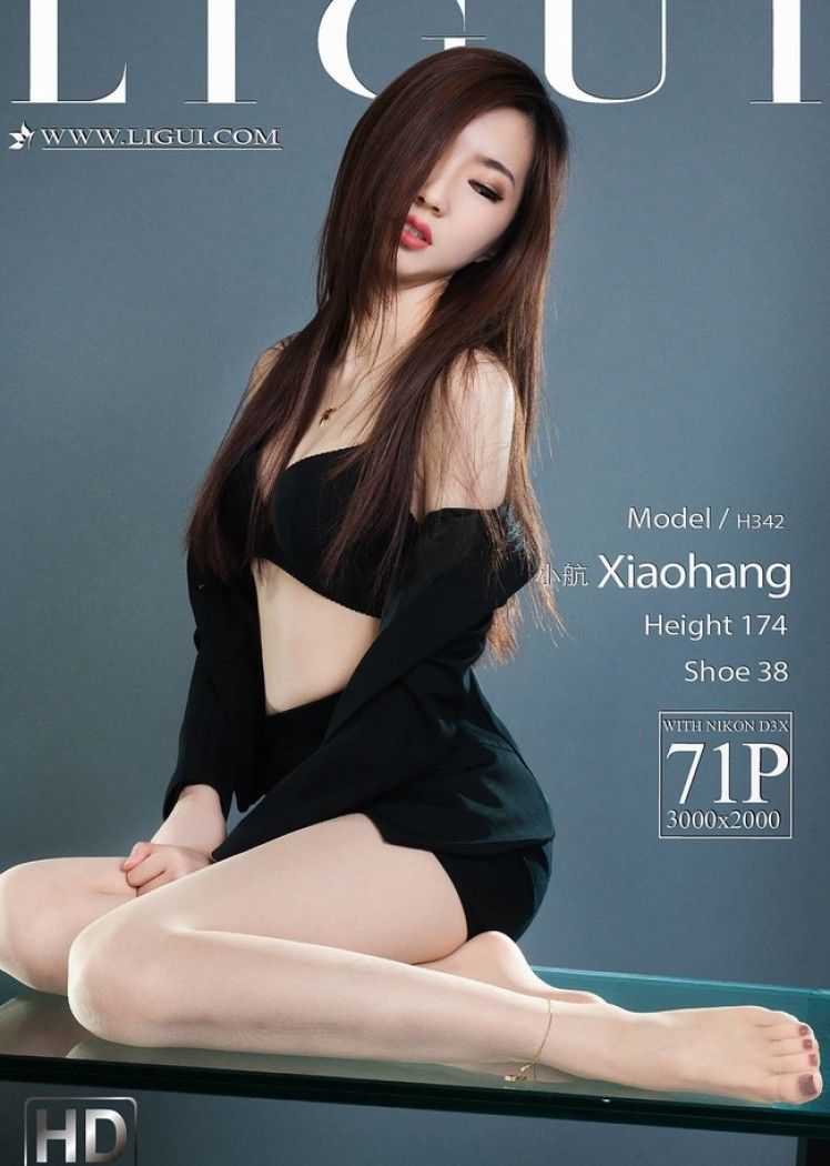 [Ligui丽柜]2022.03.16 《客服的足饮》小航 [71+1P/76.3MB]