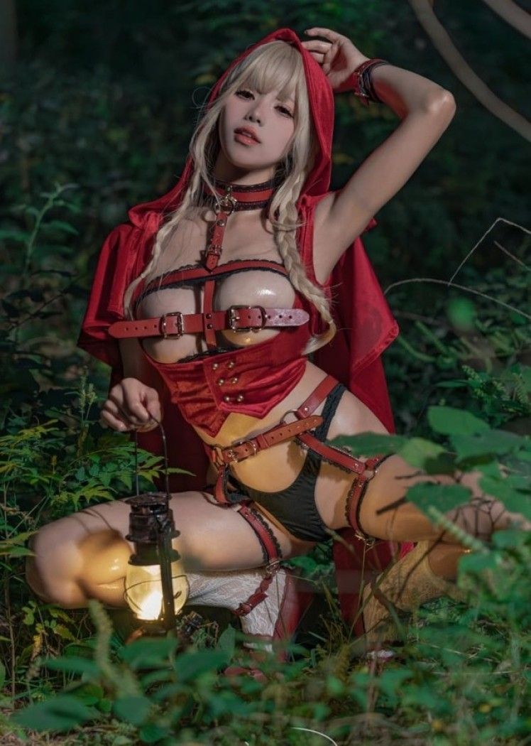 咬一口兔娘 – NO.152 5月作品『迷途小红帽』 [71P1V-1.31GB]