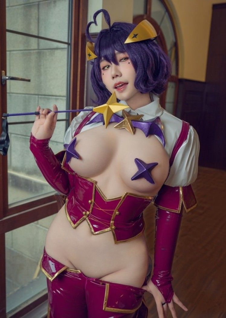 麻花麻花酱 – NO.82 憧憬成为魔法少女 柊舞缇娜 [40P2V-549MB]