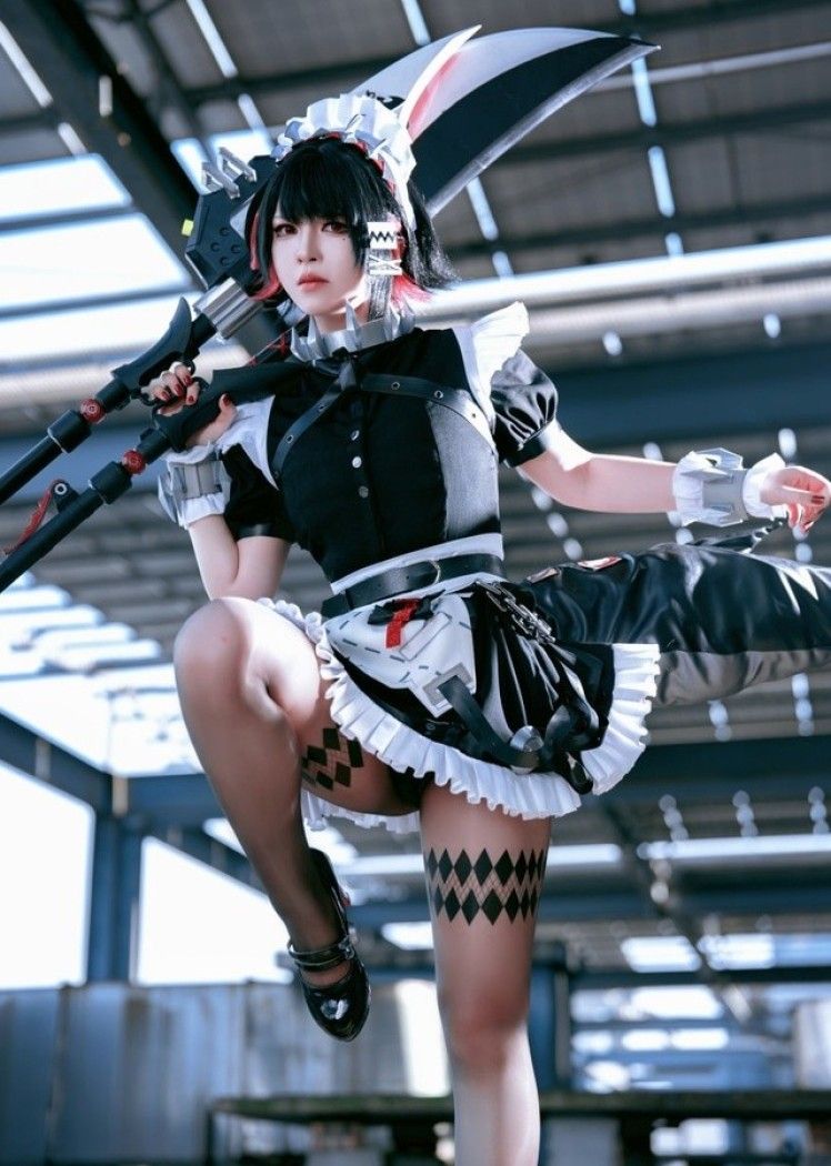 半半子 – NO.84 EllenJoe 鲨魚妹 [48P-161MB]