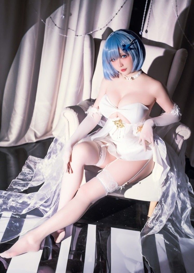 星之迟迟 – NO.212 2024年08月计划E 增刊-恰巴耶夫礼服[25P-943MB]